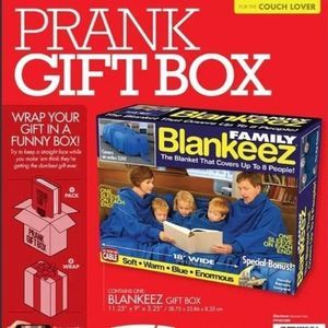 Prank Pack Funny Gag Joke Gift Box FAMILY BLANKEEZ 11.25 x 9 x 3.25 Christmas Ho